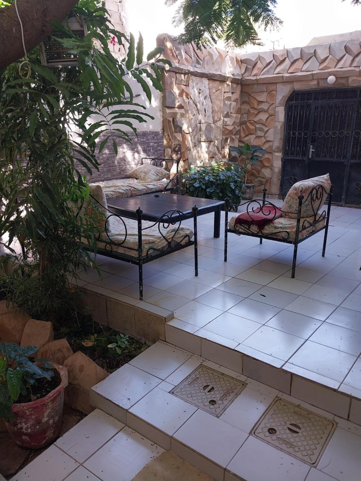 Chez Ousmane Fall Asecna Saint-Louis Rum bild